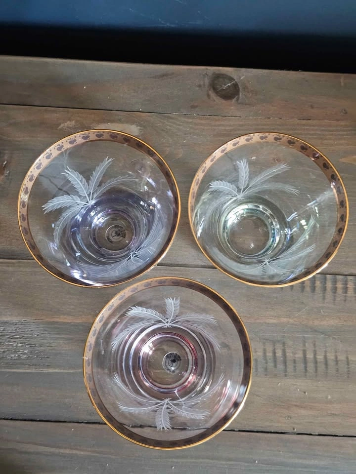 Bombay Poland 8 oz Cocktail Glasses - Wheat Pattern, Gold Rim - photo 4