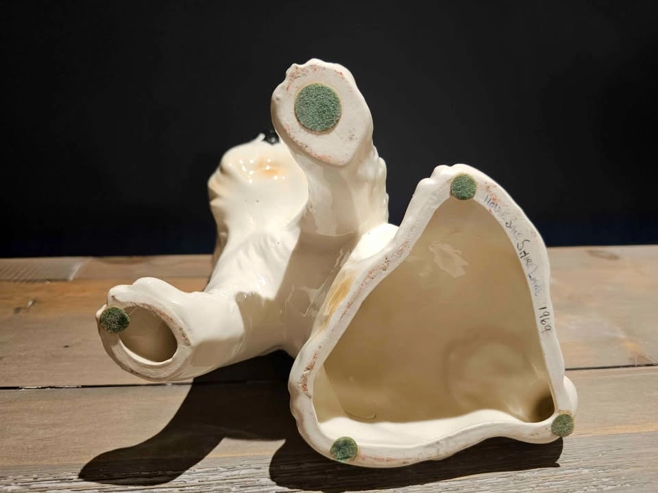 Mid-Century Vintage Terrier Figurine - photo 4