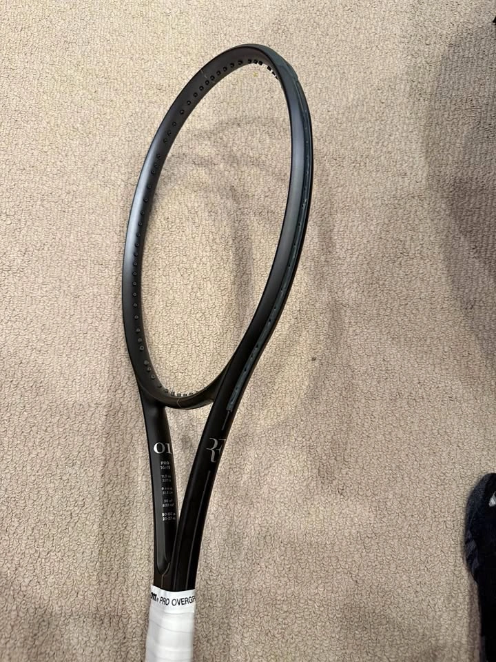 Wilson RF01 Pro Tennis Racquet