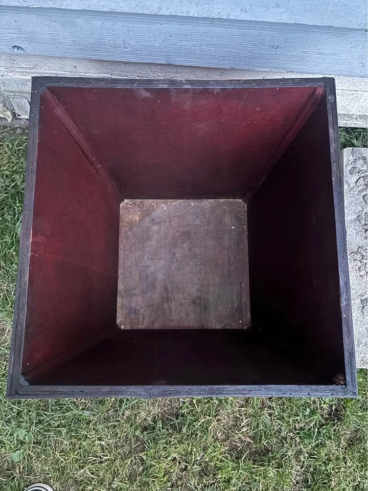Large Wood/Wicker Planter Box - photo 2