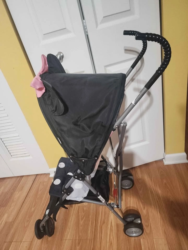 Disney Minnie Play All Day Umbrella Stroller - photo 2