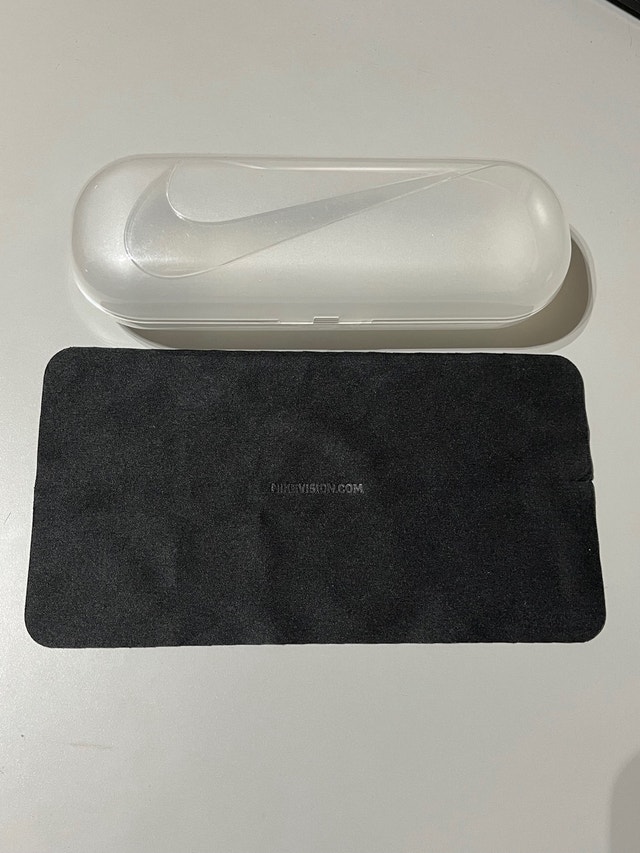 Nike Eyeglass Case and Cleaning Cloth