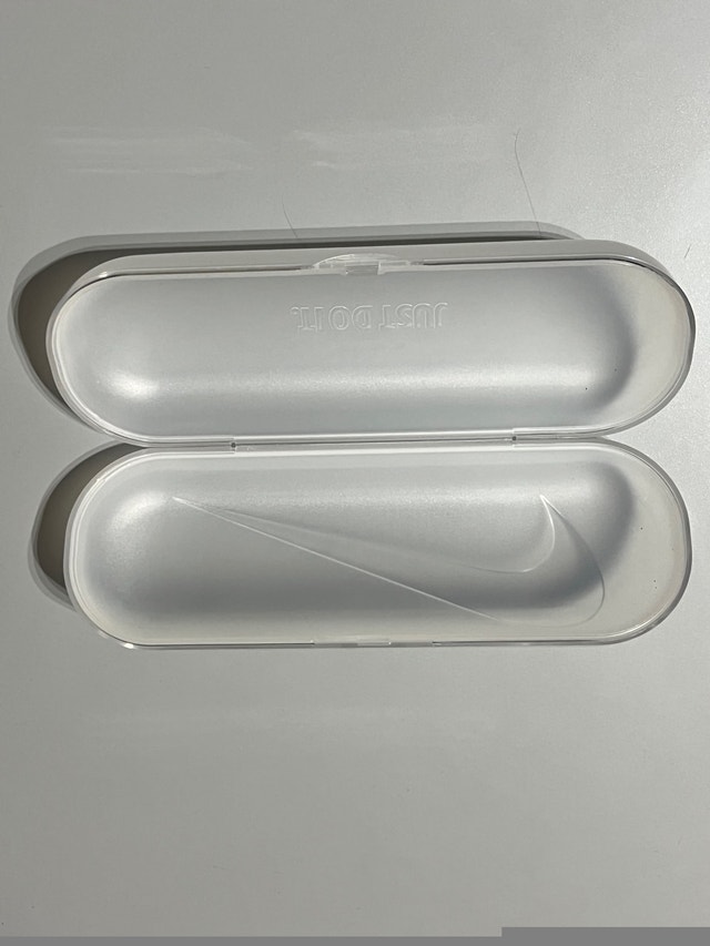 Nike Eyeglass Case and Cleaning Cloth - photo 2