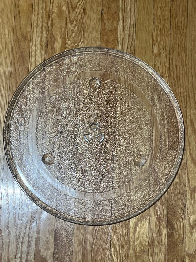 Microwave glass turntable plate