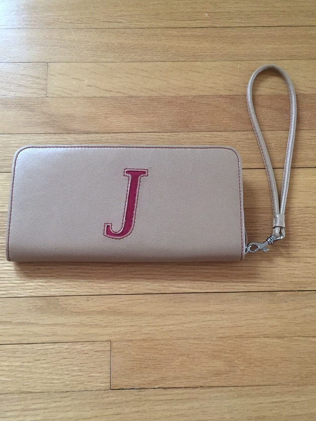 Liz Claiborne Monogram Clutch