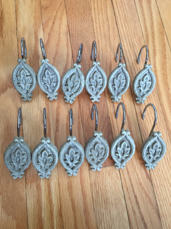 Vintage 12 shower curtain hooks