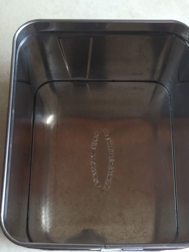 Eaton's Metal storage tin - photo 4