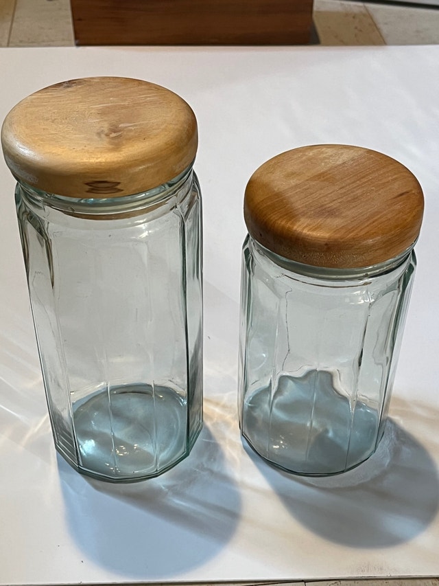 2 Glass Kitchen Canisters with Wood Lids