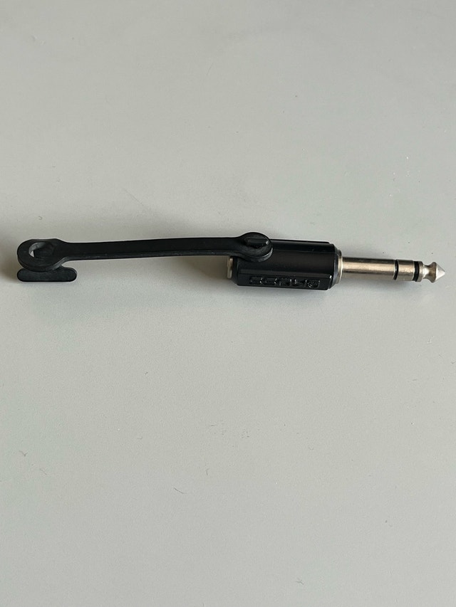 Koss - 1/4” male to 1/8” female adapter - photo 4
