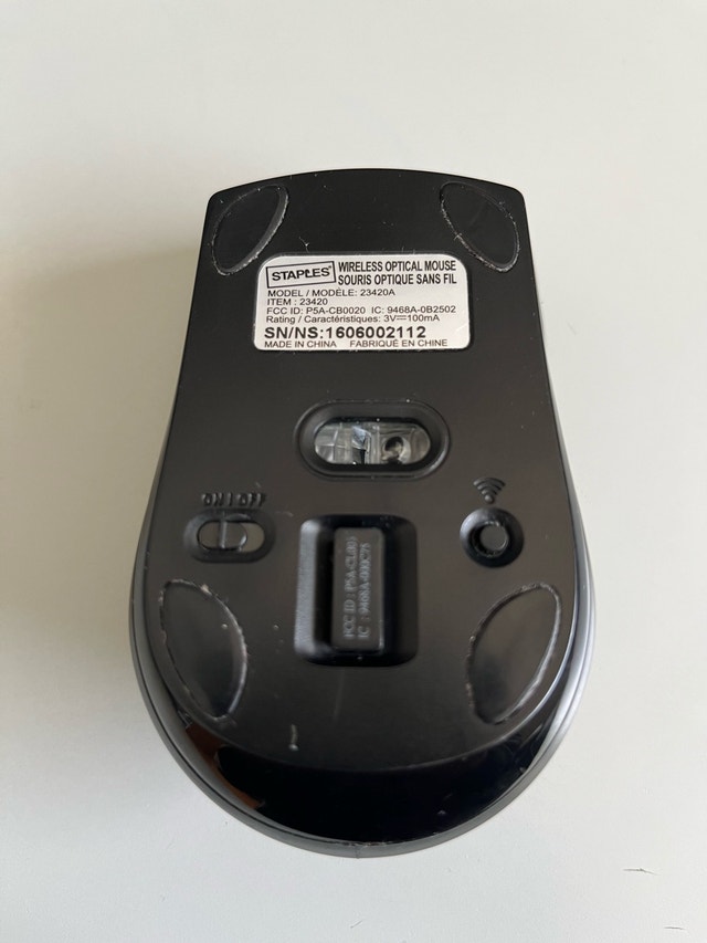 Staples - Wireless Mouse - photo 2
