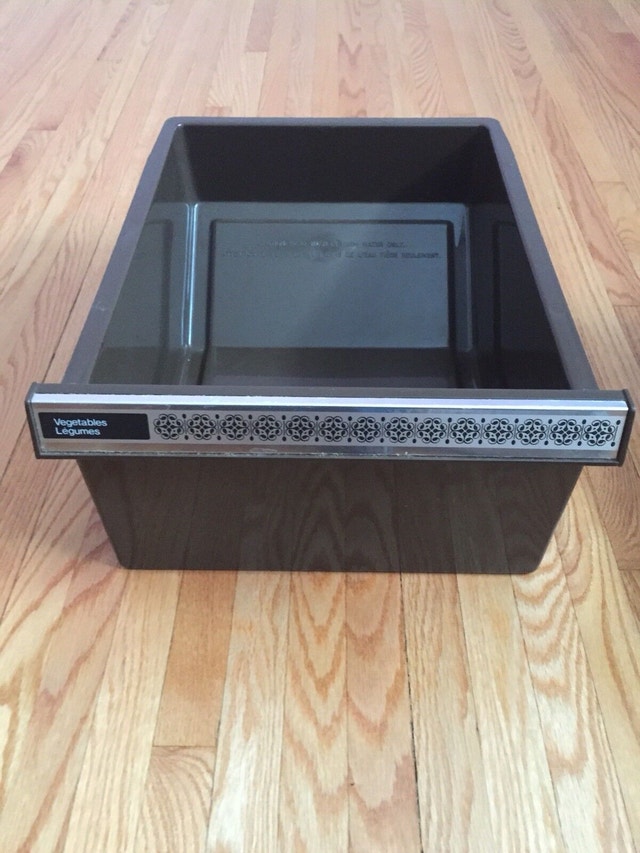Fridge Crisper Tray / Vegetable Drawer