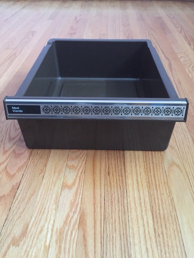 Fridge Crisper Tray / Vegetable Drawer - photo 2