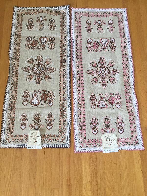 Table Runners & Doilies - photo 2