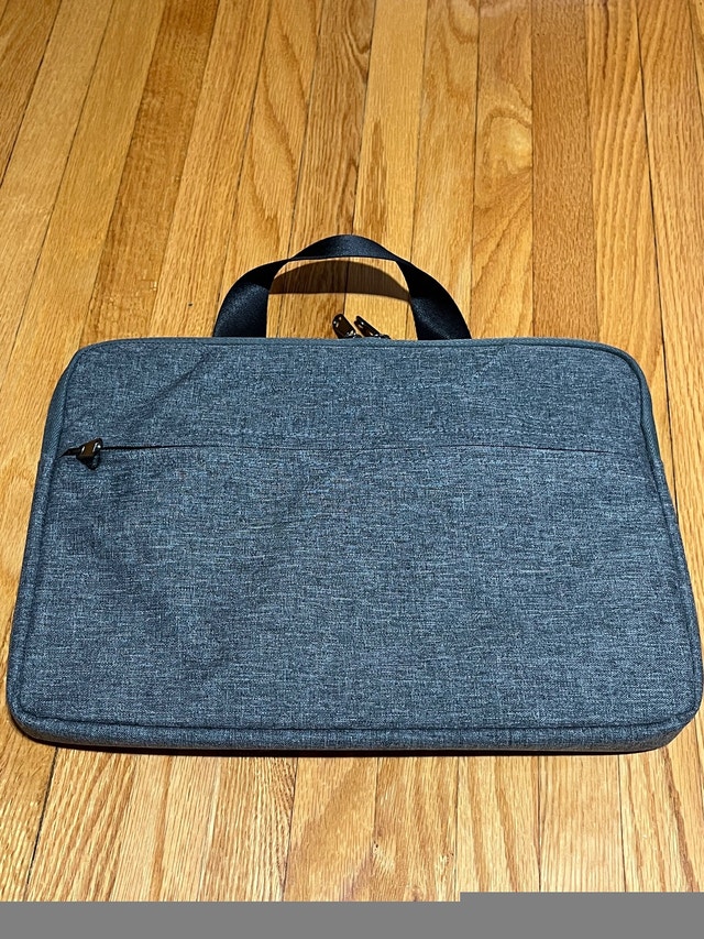 New 11.6"-12.9" Tablet Carrying Case - photo 4