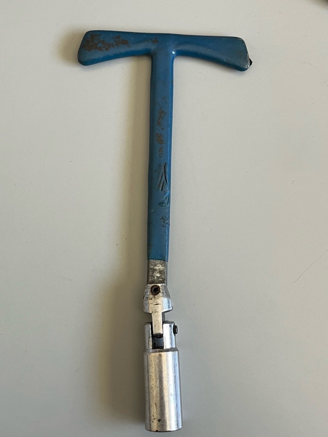 5/8 Swivel Head Socket Wrench