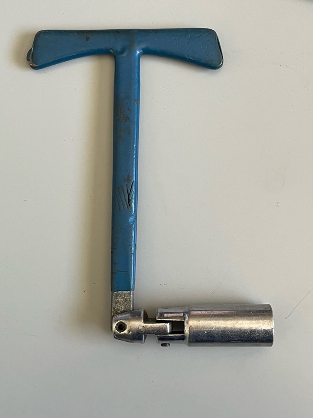 5/8 Swivel Head Socket Wrench - photo 4