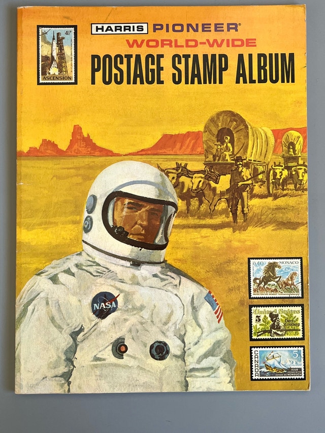 Harris Pioneer World-Wide Postage Stamp Album 1976