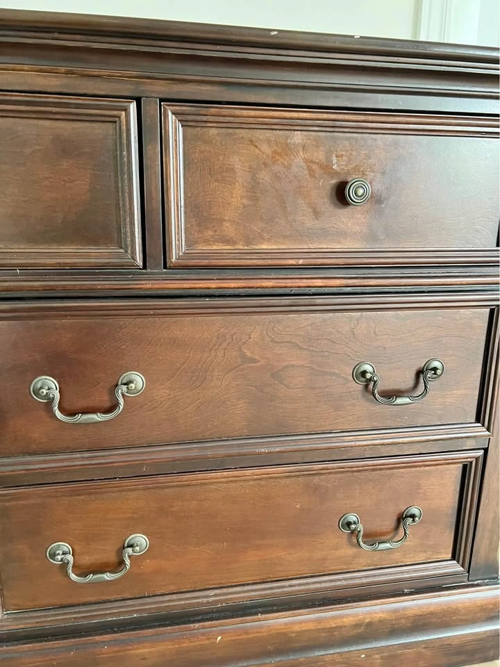 Dresser with Mirror - photo 3