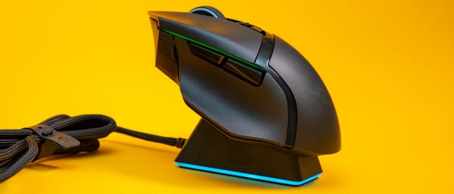 Razer Basilisk Ultimate + Dock + New Battery