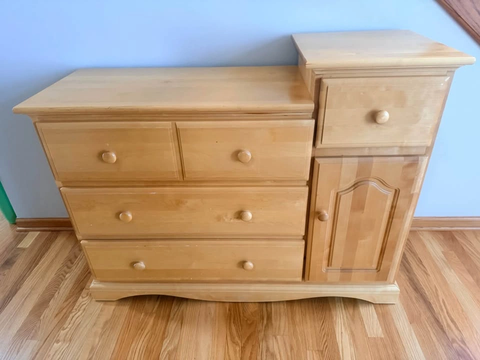 Dresser Changing Table - photo 5