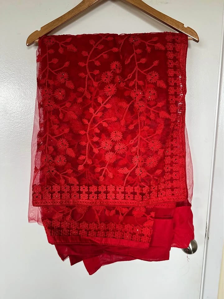 Red Georgette Saree with Embroidery - photo 2