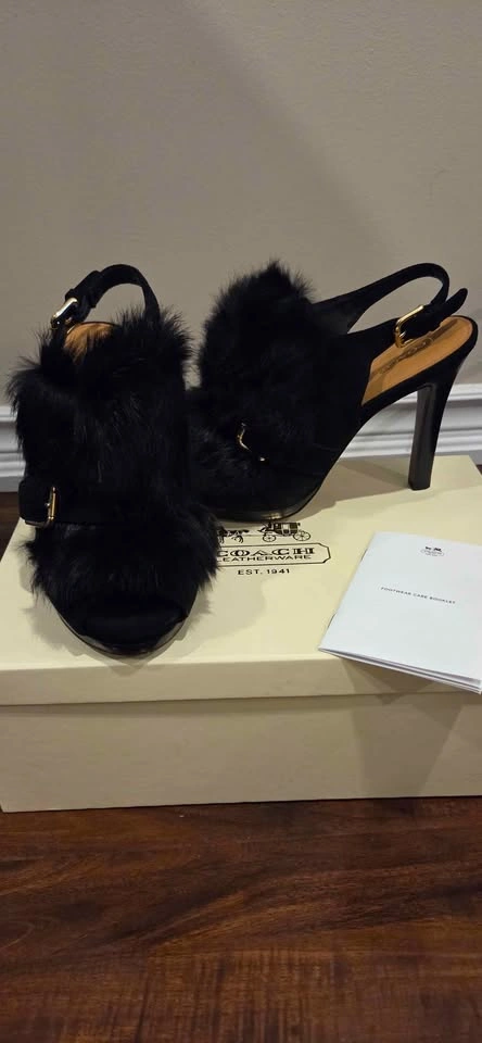 Coach Black Fur Slingback Peep Toe Heels Size 7 - photo 2