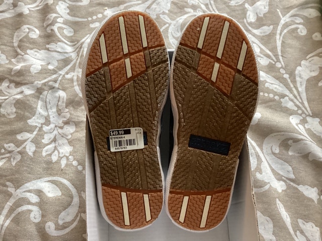 Boys shoes, size 13 brand new - photo 3