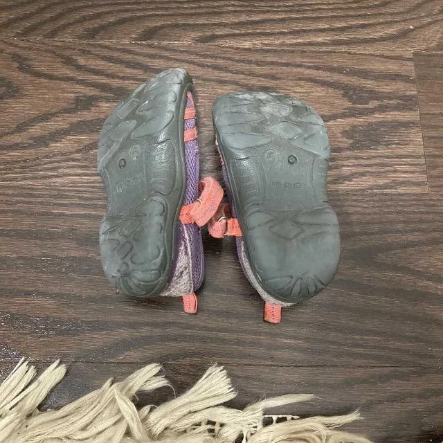 TODDLER SHOES SIZE 5 image indicator(2)