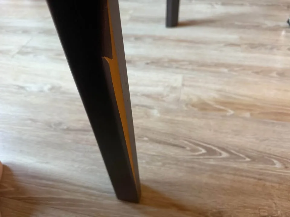 IKEA expandable table and 2 chairs image indicator(4)