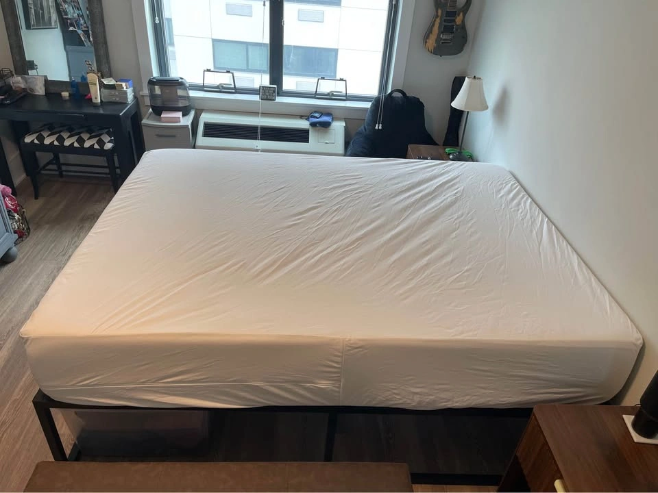 Queen Mattress - Pick Up Only - photo 2