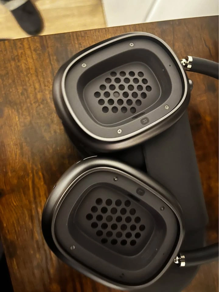 Apple Air Pod Max - photo 3