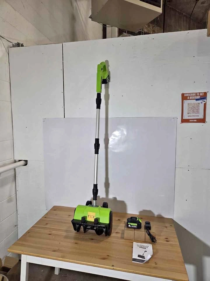 Electric Snow Shovel Cordless 12 Inch 21V, New
