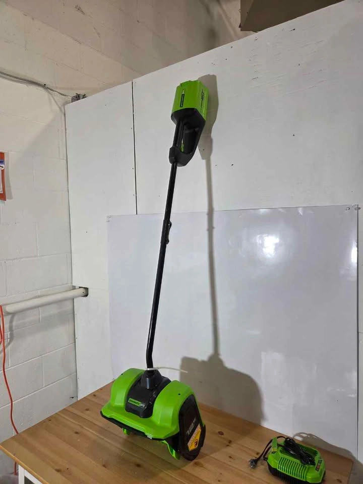 Greenworks Cordless Snow Shovel 12 Inch 60V, New - photo 3