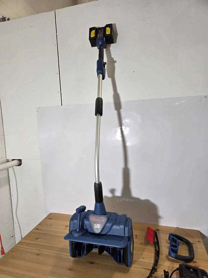 Electric Snow Shovel Cordless 13 Inch 40V, New