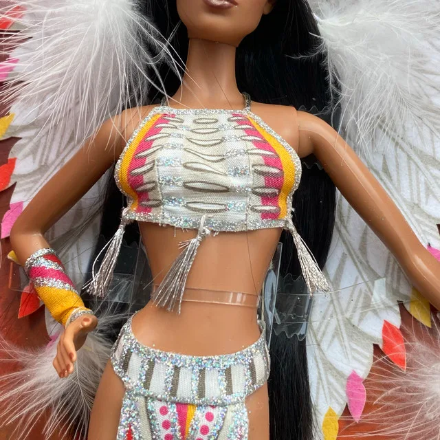 2007 Headress Cher by Bob Mackie Black Label Barbie image indicator(4)