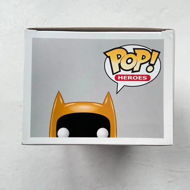 Funko Pop! Batman Orange Entertainment Earth Exclusive #01 image indicator(7)
