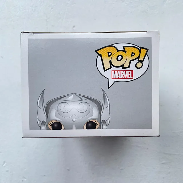 Funko POP! #97 Marvel Collector Corps Thor (Secret Wars) image indicator(5)