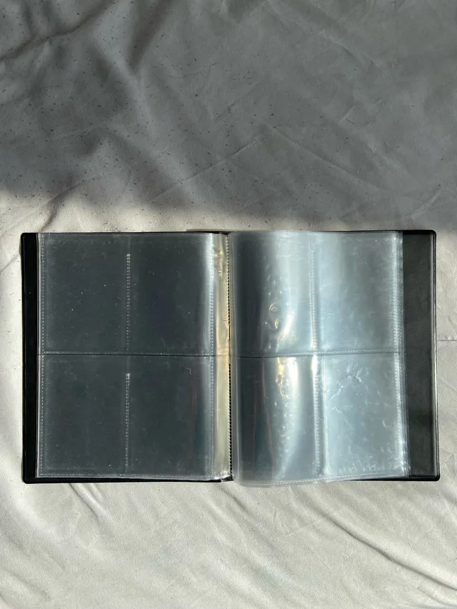 Pokemon Card Binder image indicator(3)