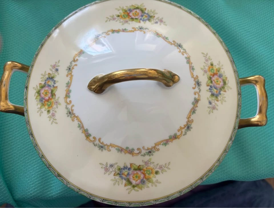 Vintage Noritake Covered Serving Bowl - photo 2
