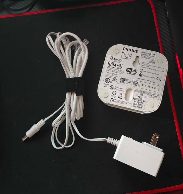 Philips Hue Bridge - photo 2