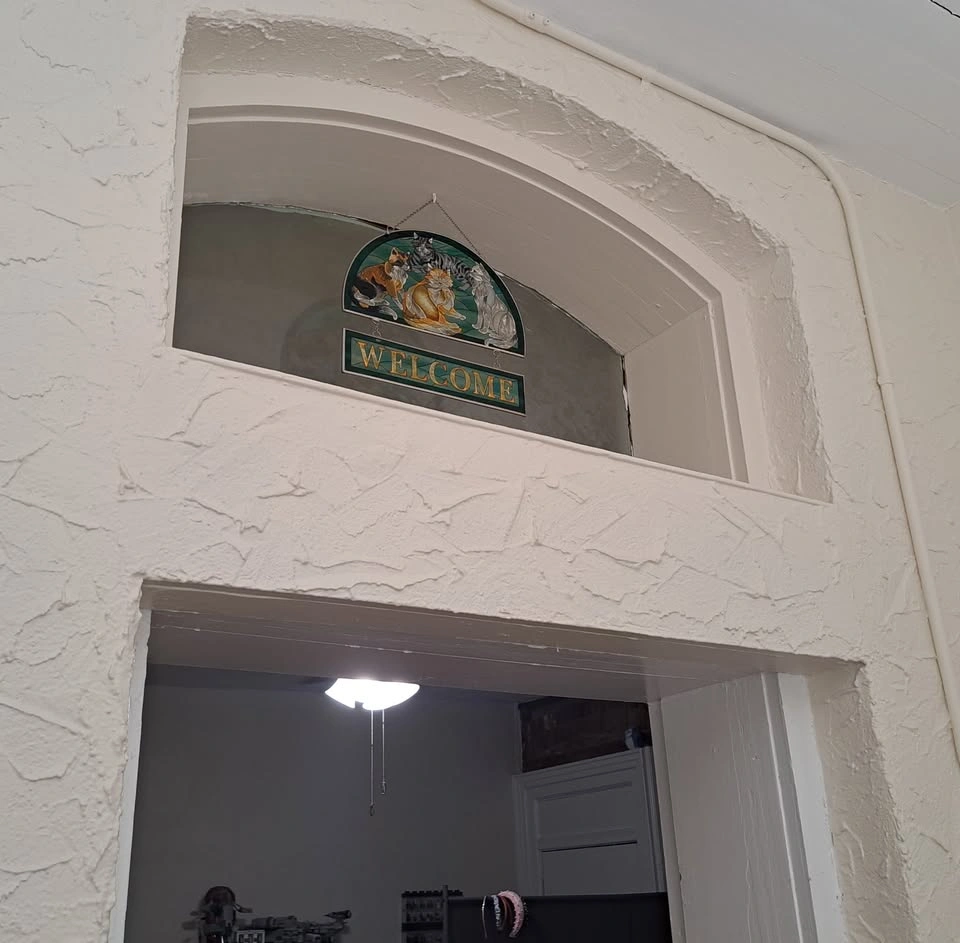 Large 2 Beds 2 Baths Apartment Niagara Falls - photo 2