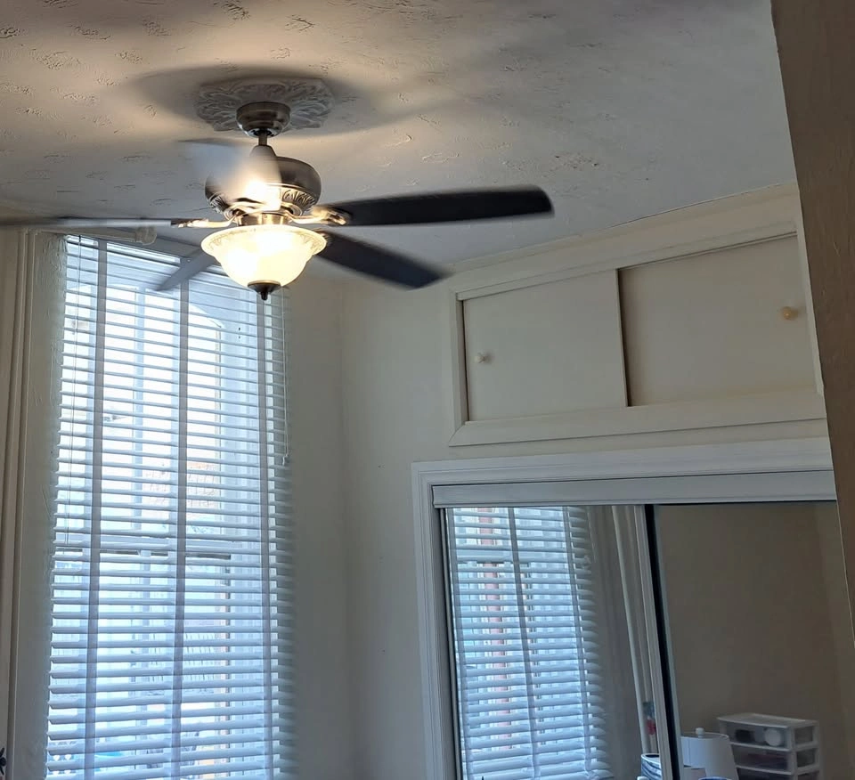 Large 2 Beds 2 Baths Apartment Niagara Falls - photo 3