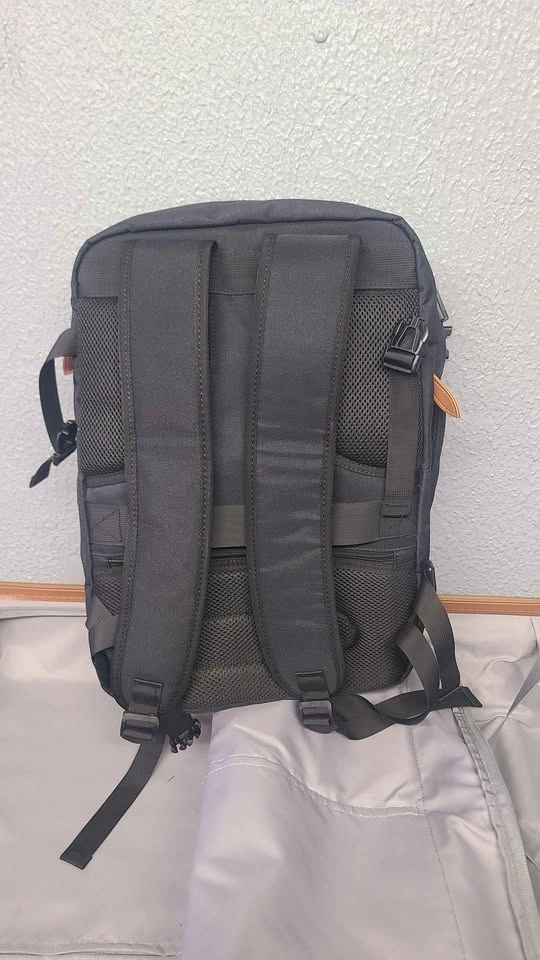 Carry-on Spinner Suitcase with matching backpack - photo 5