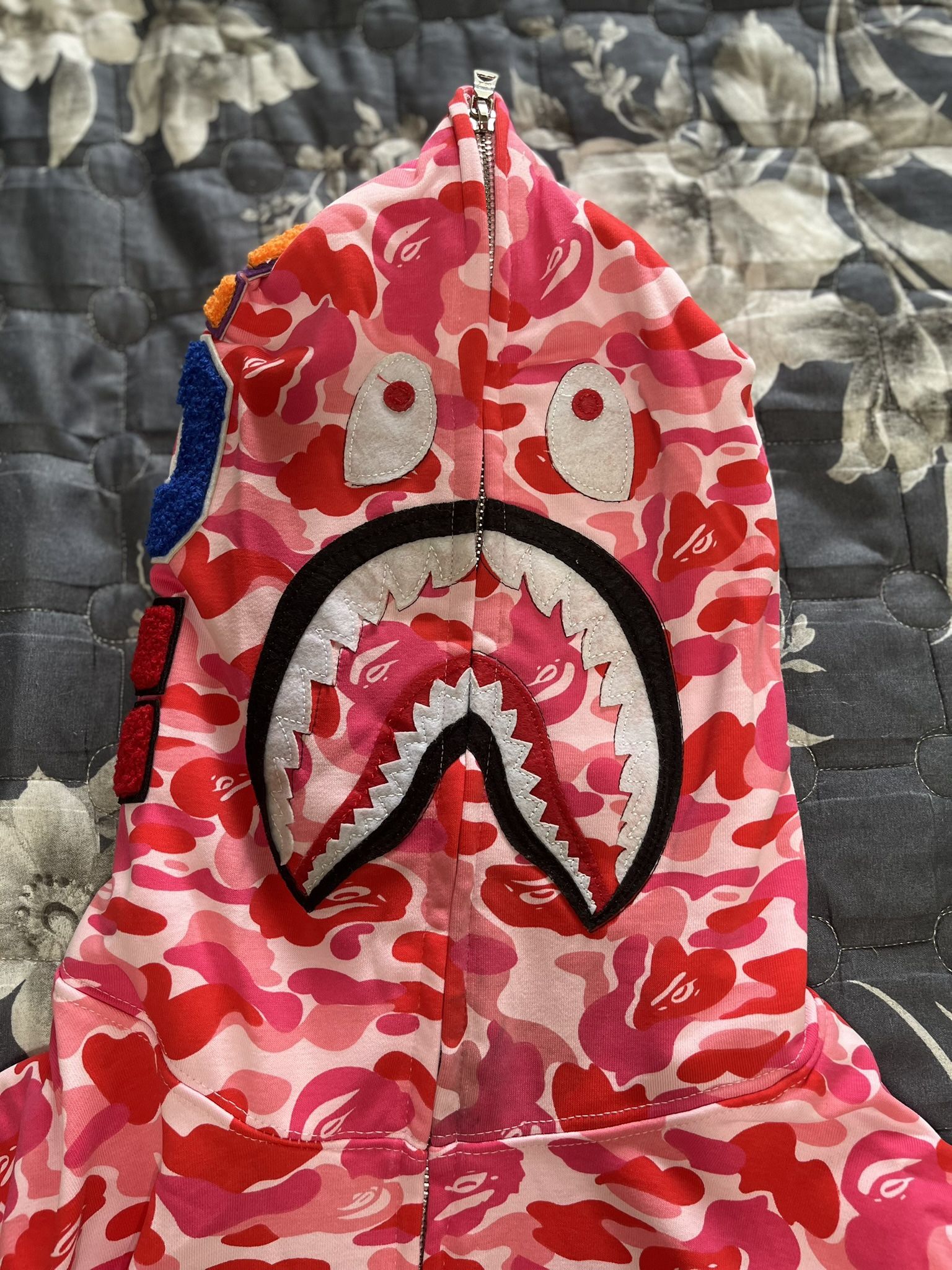 Bape Pink Hoodie - Sizes M & L - photo 2
