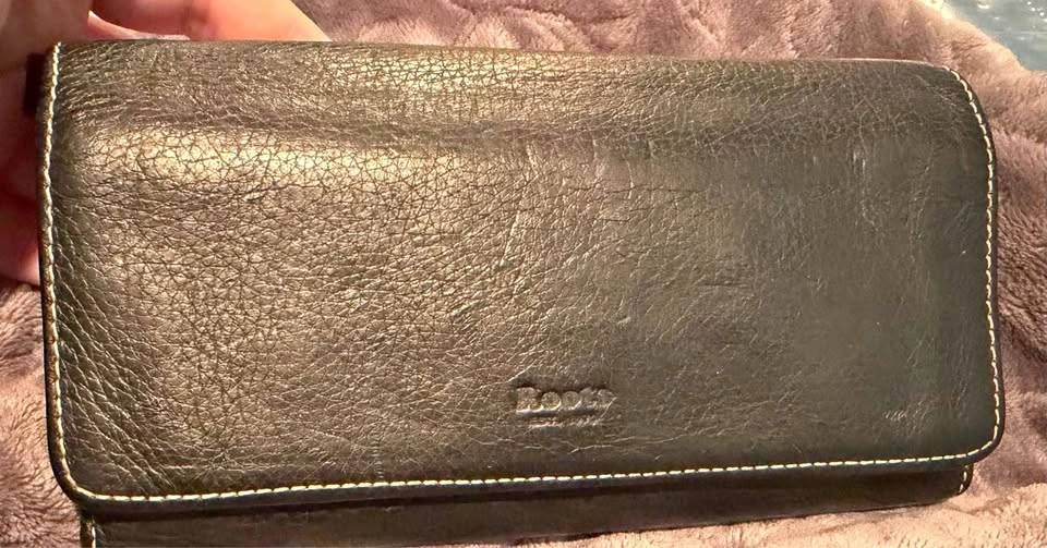 Roots wallet