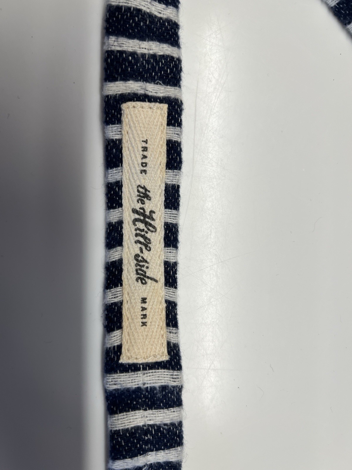 the Hill-side men's tie - MCD# 12 of 37 - Gently Used, Wool, Ski - photo 2