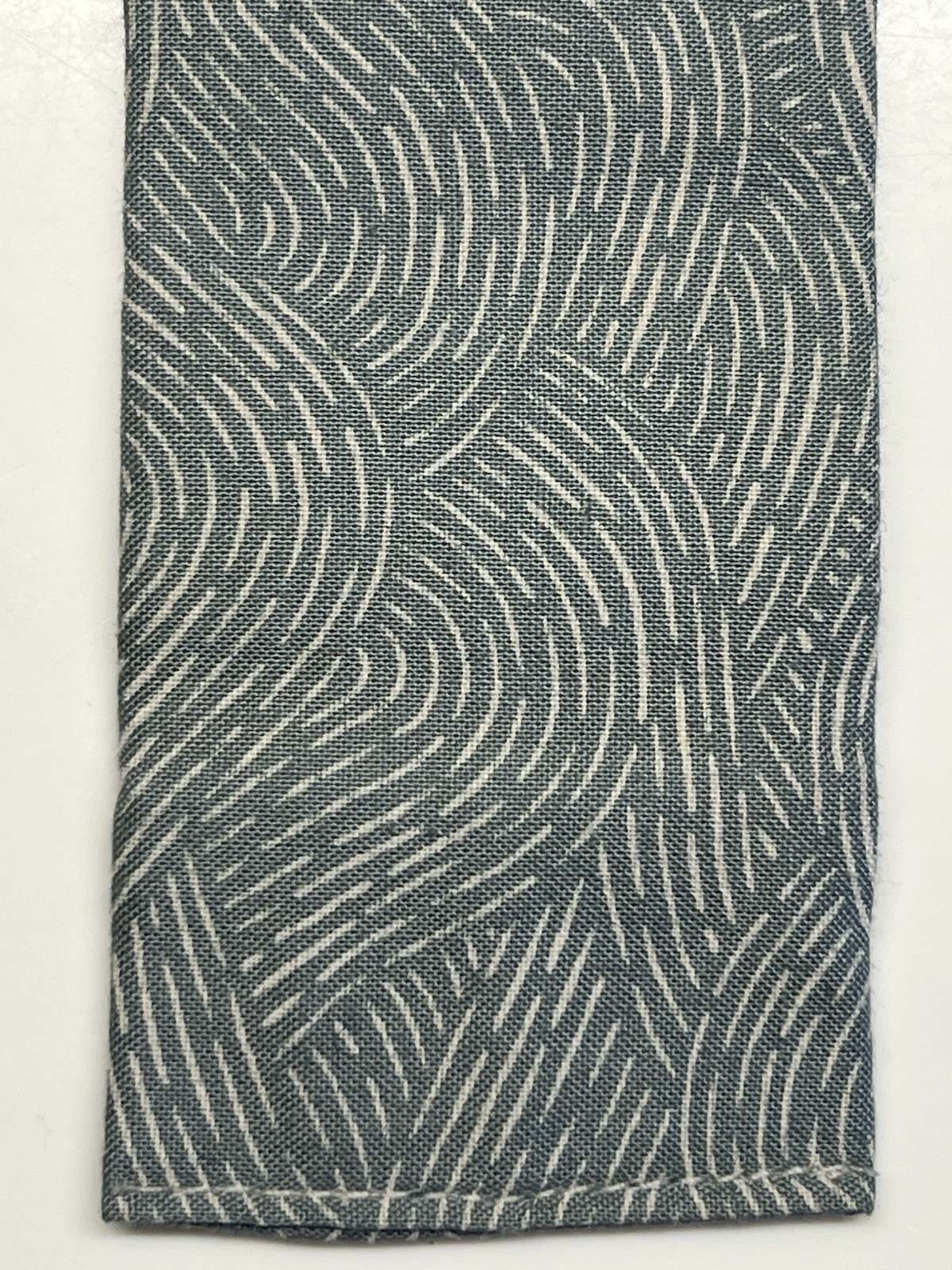 the Hill-side men's tie - MCD# 22 of 37 - Gently Used, Cotton, L