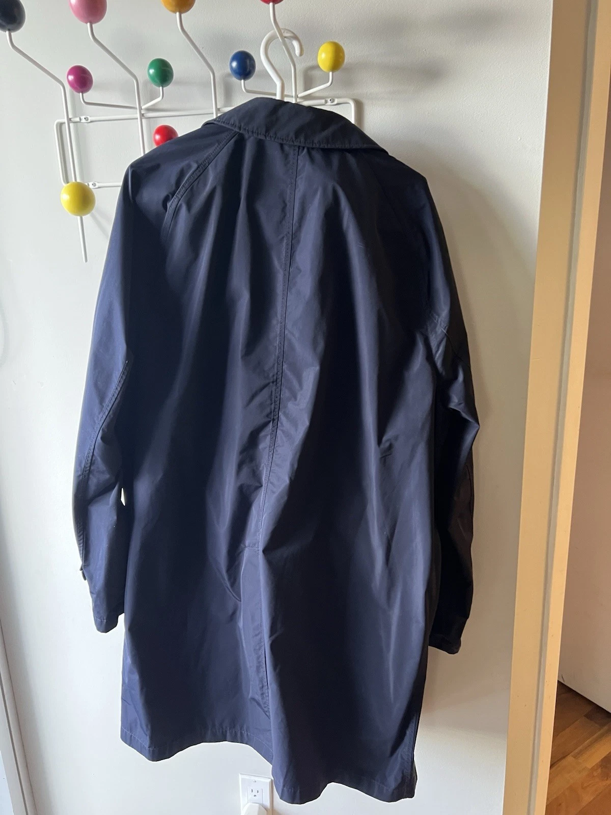 Burberry London Navy Trench Coat with Removable Tartan Liner - photo 2