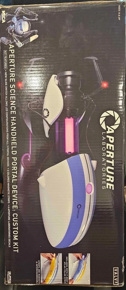 NECA 1:1 Scale Portal Device - photo 2