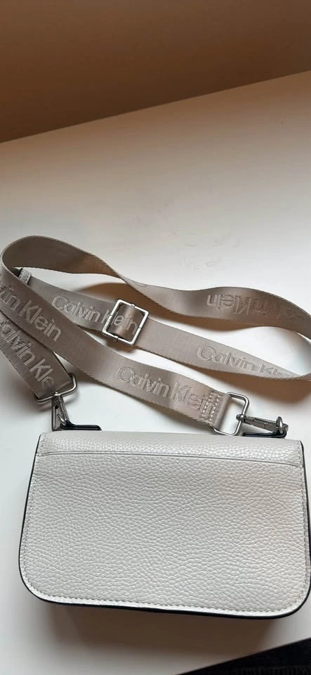 CK Day Leather Bag - photo 3